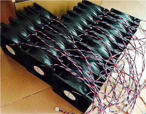 风扇生产瞬拍一角 